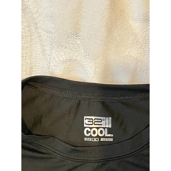 32 Degrees Cool Training Shirt Mens XL - Picture 2 of 3